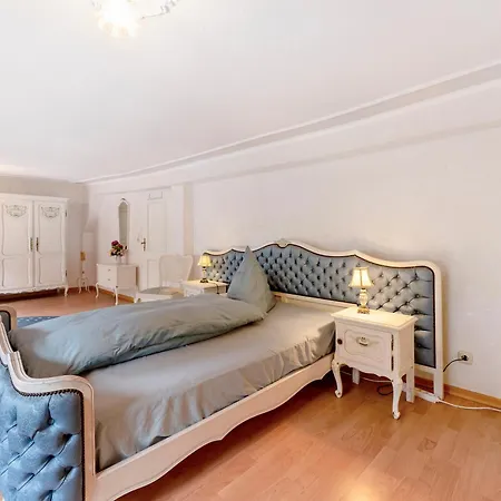 度假居 Moseljuwel Mit Sauna Und Pool *