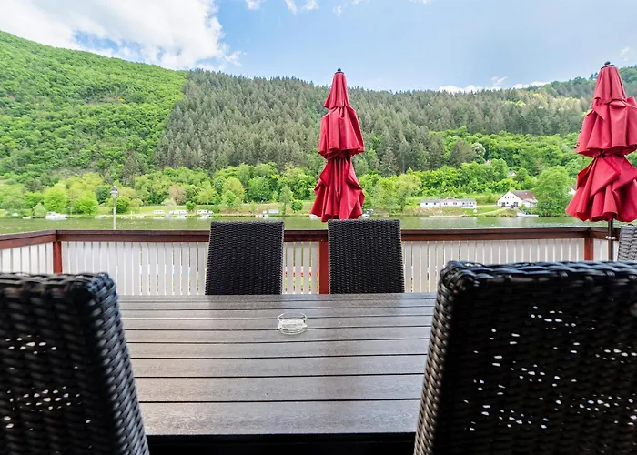 Casa de Férias Moseljuwel Mit Sauna Und Pool Traben-Trarbach